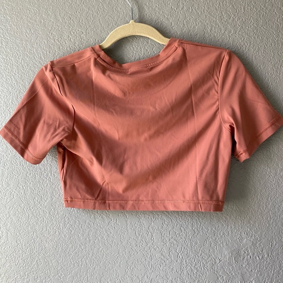 Gymshark Whitney short sleeve crop top - Picture 8 of 10